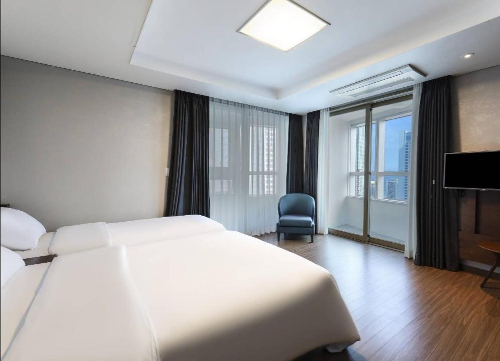 Haeundae Wide Ocean View & Residence Busan Eksteriør billede