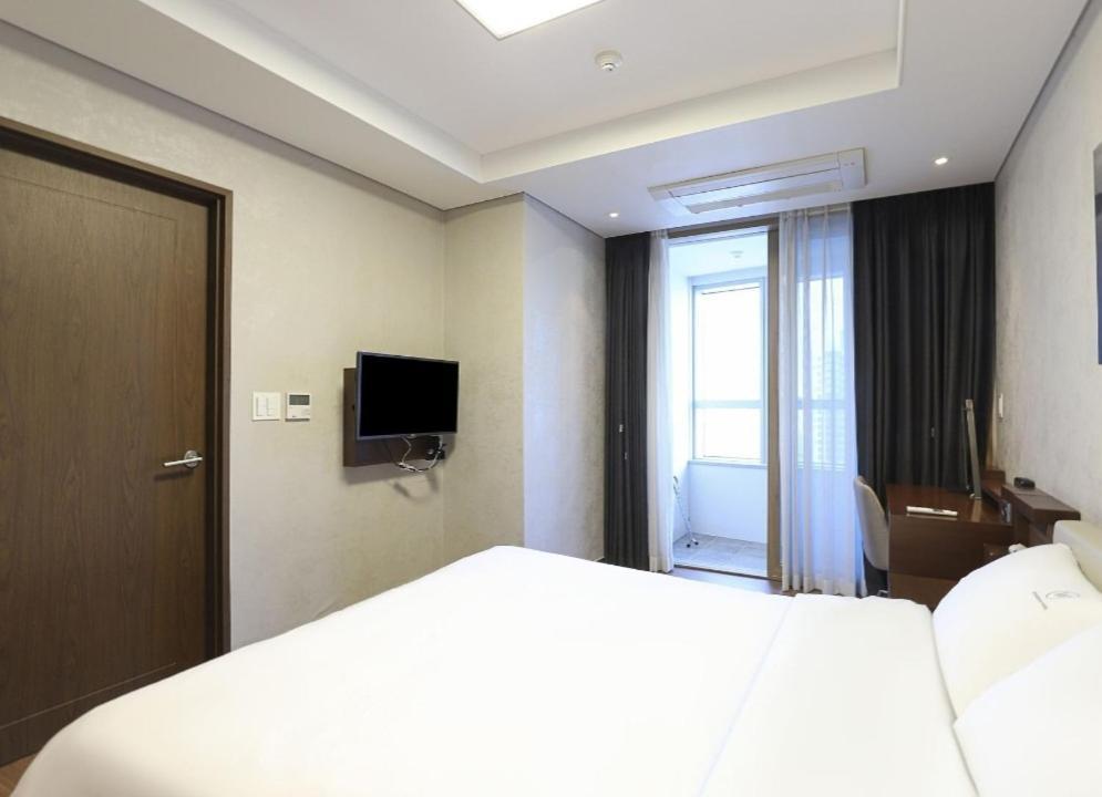 Haeundae Wide Ocean View & Residence Busan Eksteriør billede