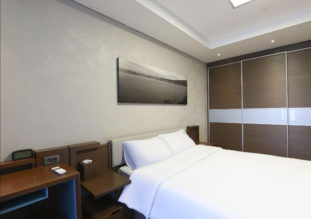 Haeundae Wide Ocean View & Residence Busan Eksteriør billede