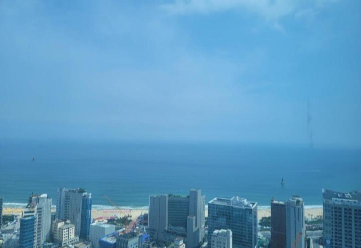 Haeundae Wide Ocean View & Residence Busan Eksteriør billede