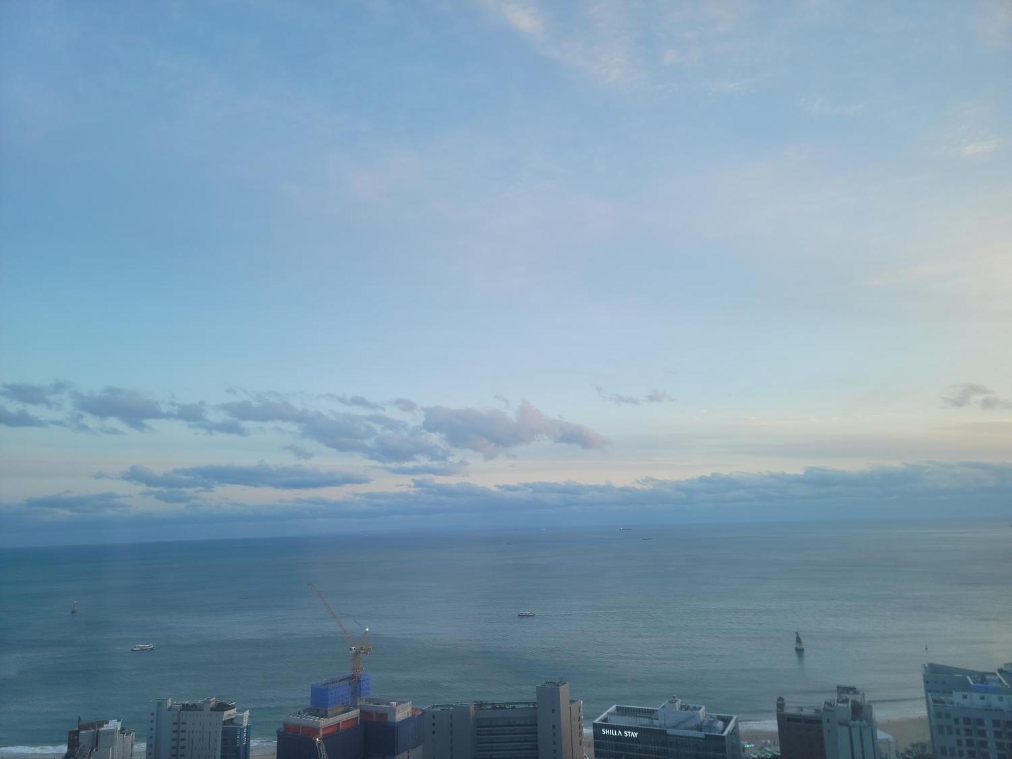 Haeundae Wide Ocean View & Residence Busan Eksteriør billede