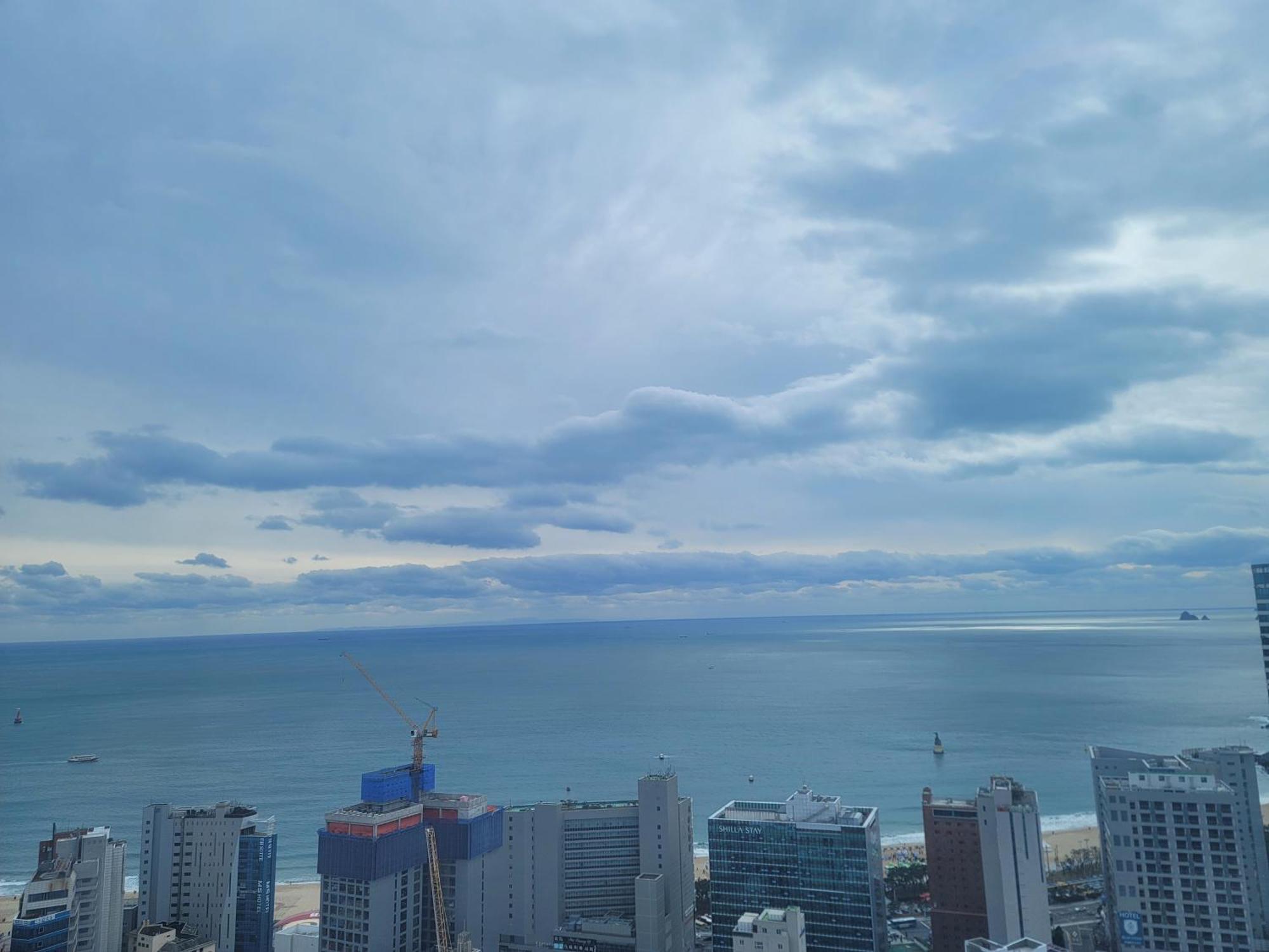 Haeundae Wide Ocean View & Residence Busan Eksteriør billede